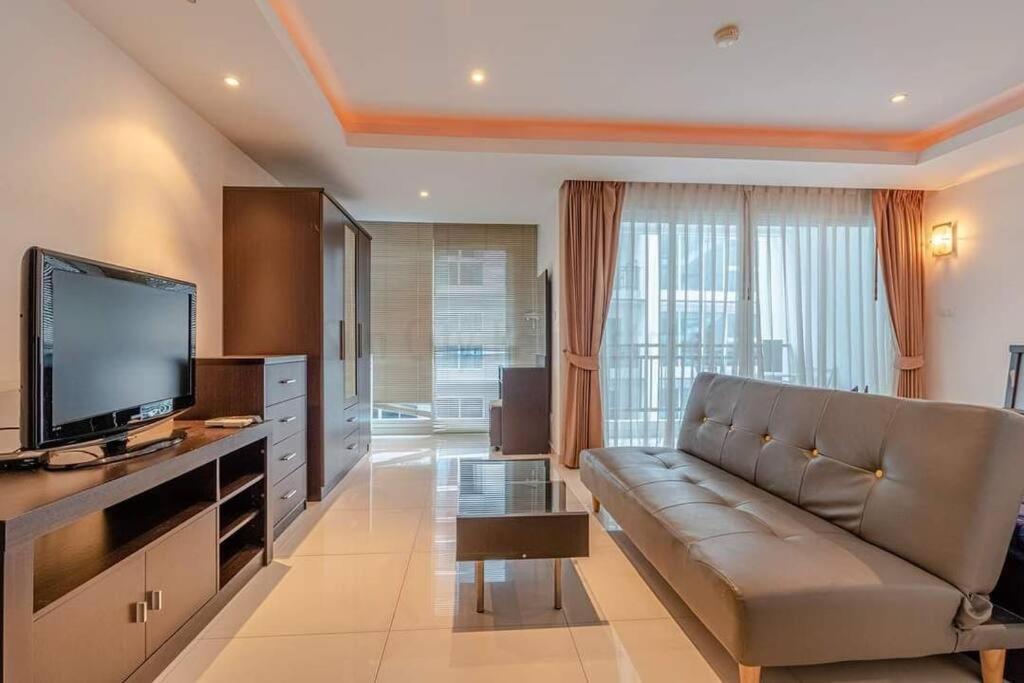 Avenue Residence C5 パッタヤー エクステリア 写真
